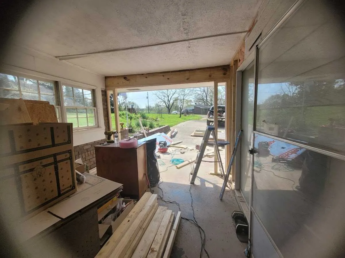 Air movers and dehumidifier for Drying & Dehumidification in Sharon